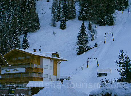 Giardin garni hotel Selva Gardena en Italie foto