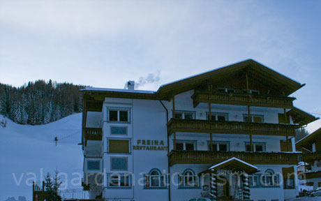 Hotel Freina Selva Gardena en Italia foto